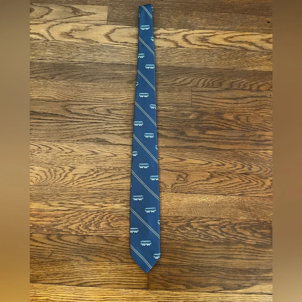 Vintage 80s Blue Caboose‎ Trolley Train Car Tracks Railroad Necktie Tie 3 x 55.5